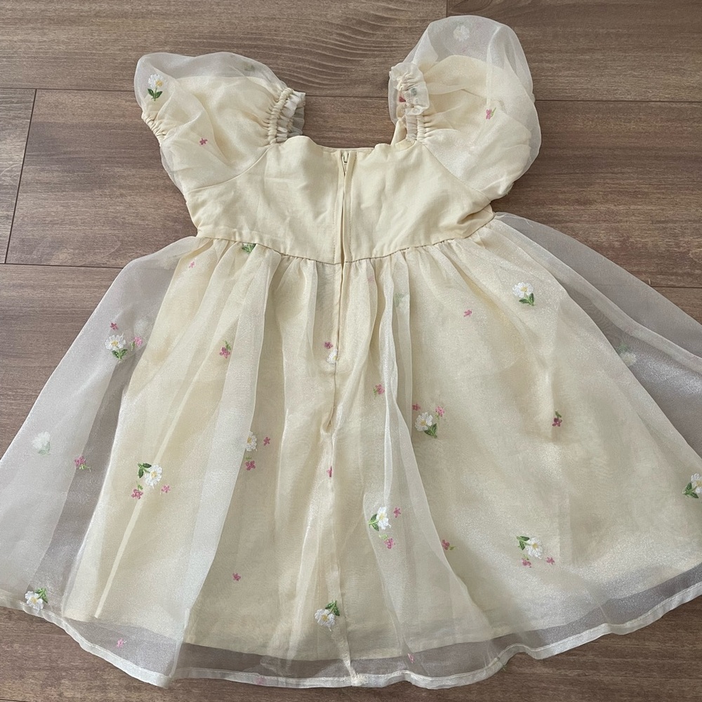 Fairy Whimsical Toddler Pastel Yellow Floral Puff Sleeve Spring Dress Size 4T - Picture 2 of 3